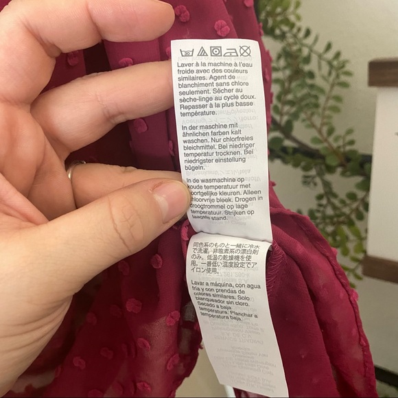 J. Crew|S|Magenta Short Sleeve Blouse - Picture 6 of 8